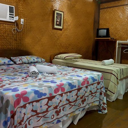 67Th Heaven Holiday Resort Lucbuan Exterior foto